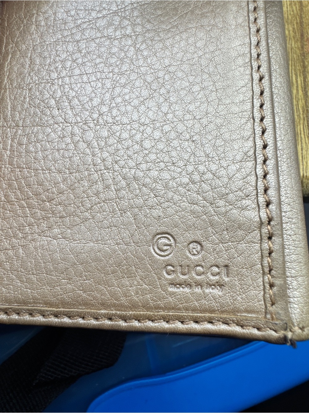 Gucci Brown Leather Large Wallet with Silver-Tone Logo Plaque - Picture 8 of 10